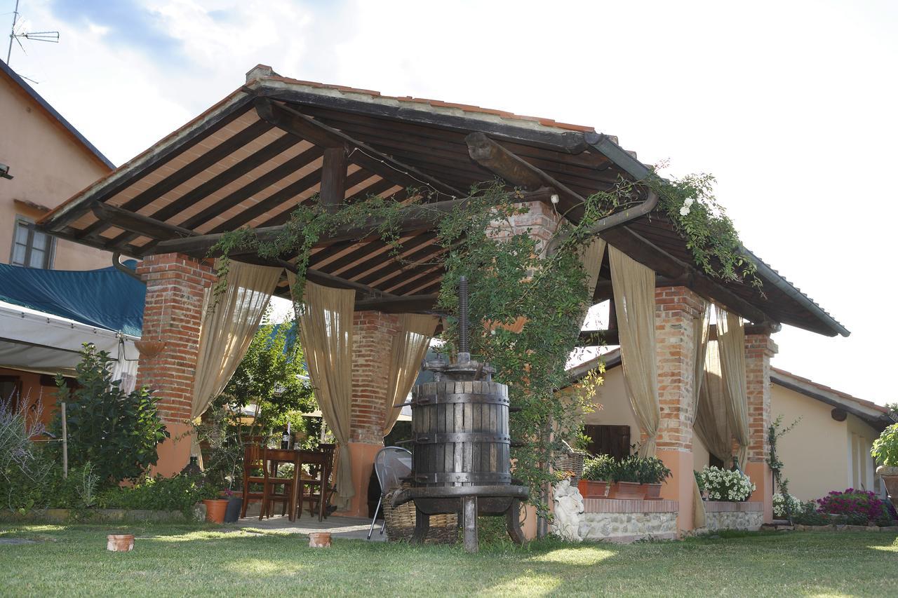 Osteria I'Casolare Hotell San Giovanni Valdarno Exteriör bild