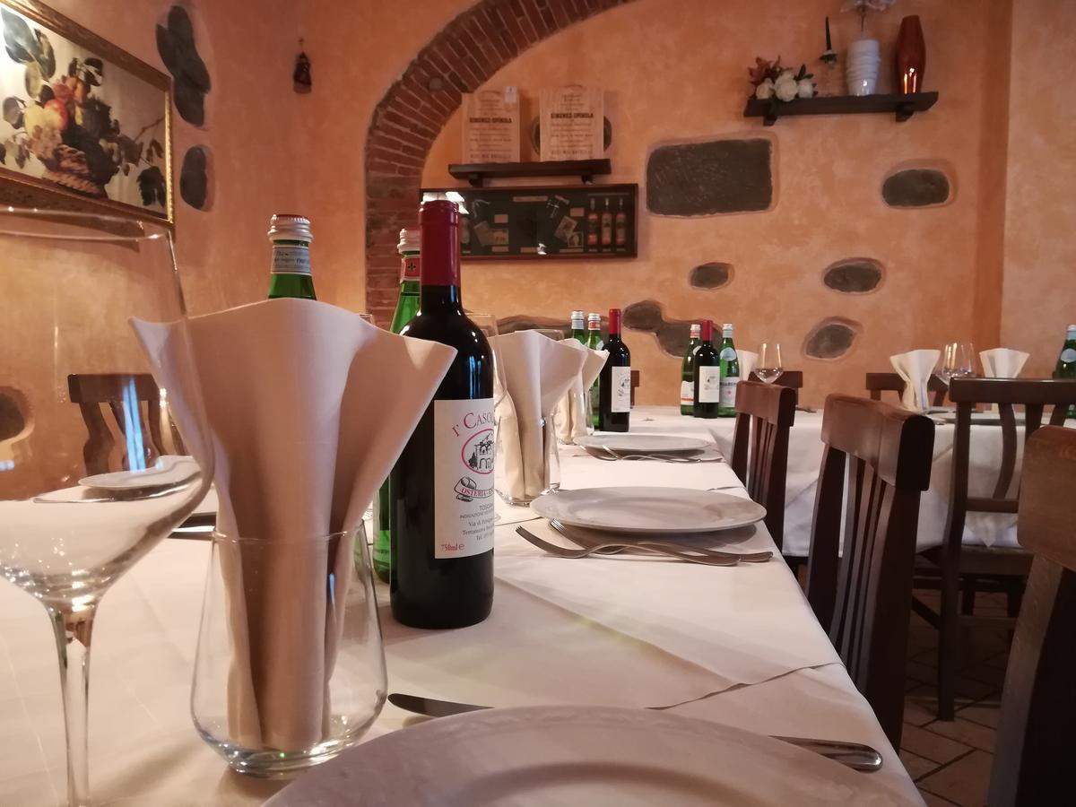 Osteria I'Casolare Hotell San Giovanni Valdarno Exteriör bild